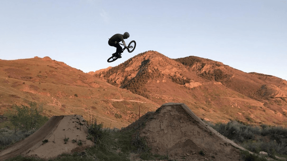 Eric aplineglow table